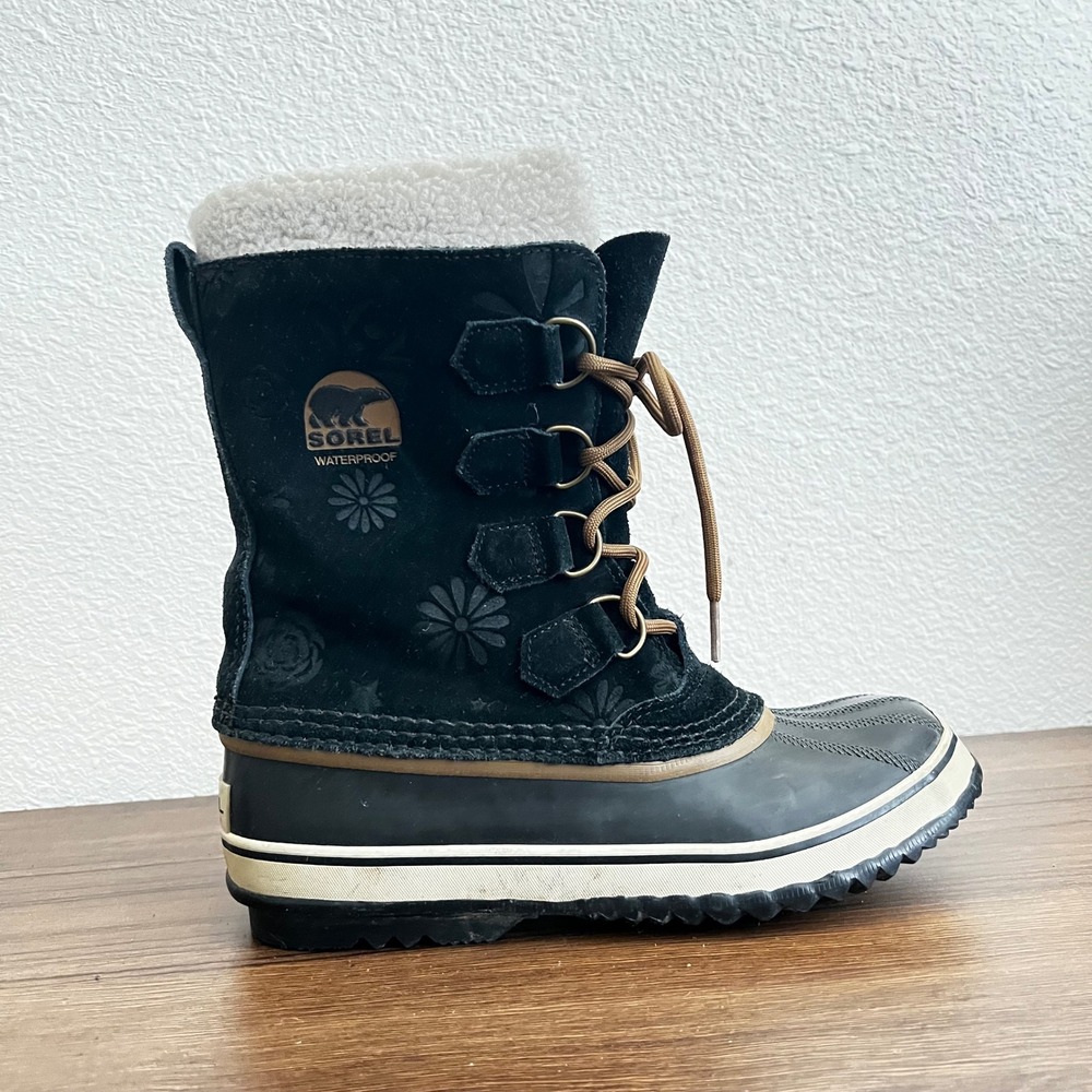 Sorel Winter Carnival Black Floral Waterproof Snow Boots NL1966-010 Womens 8